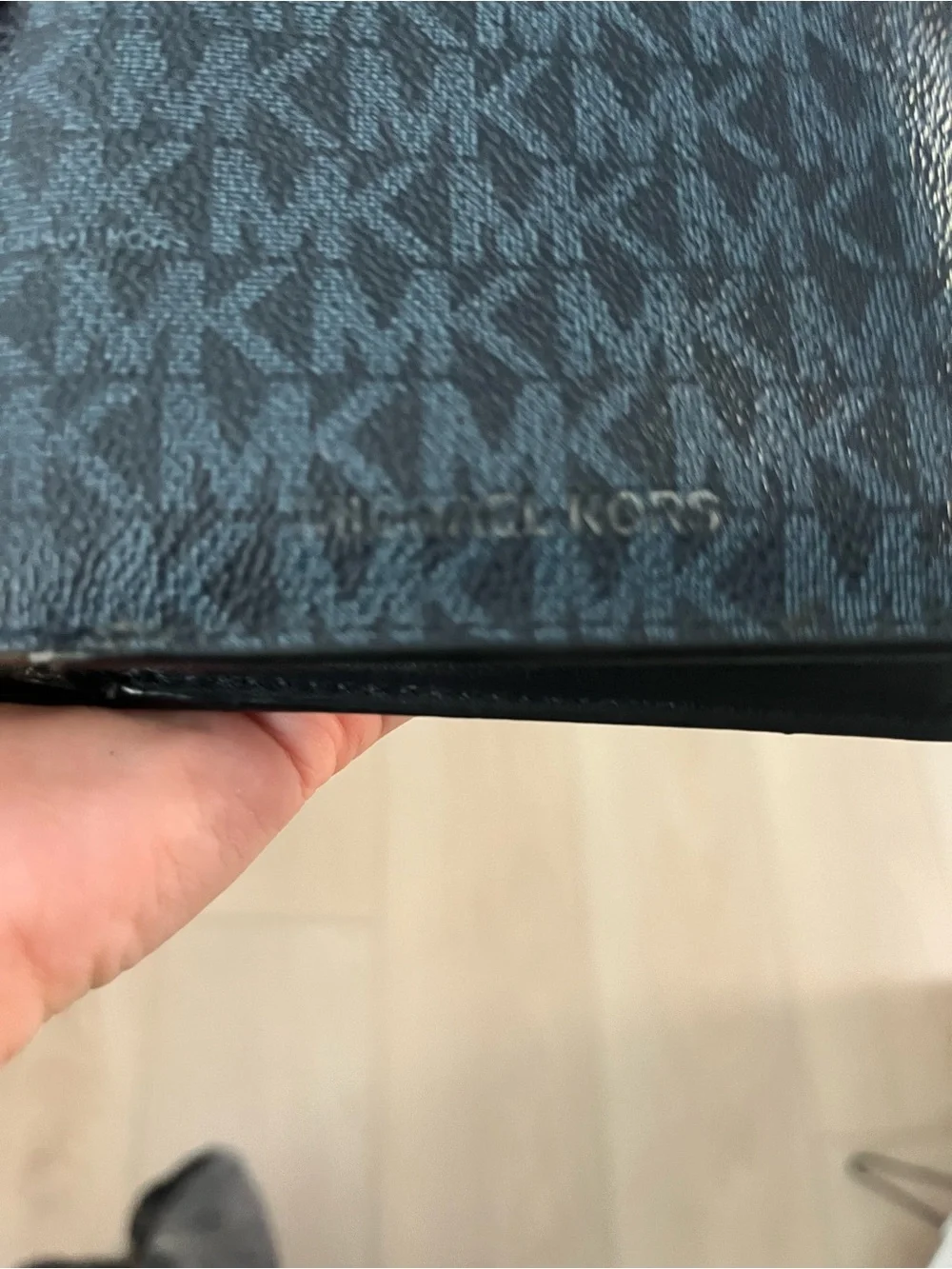 Michael Kors sleek bifold